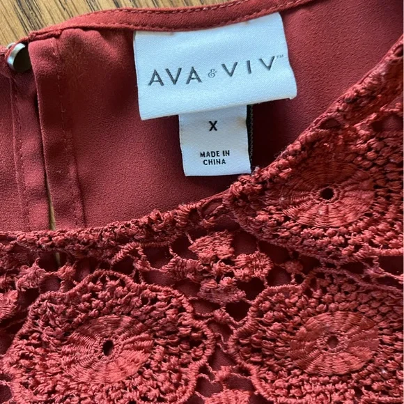 Ava and Viv top. - Picture 4 of 5